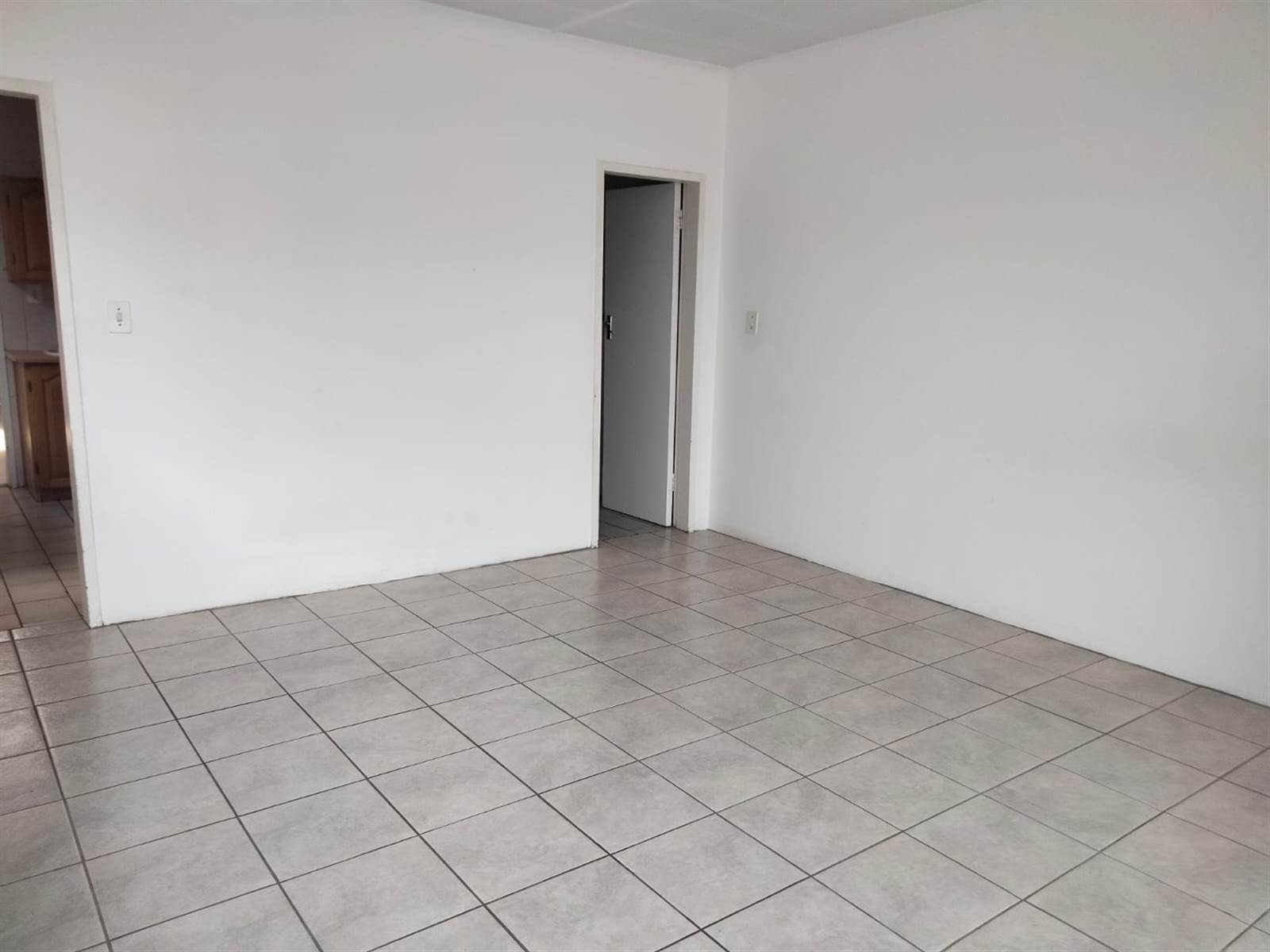 1 Bed Apartment in Edleen photo number 11