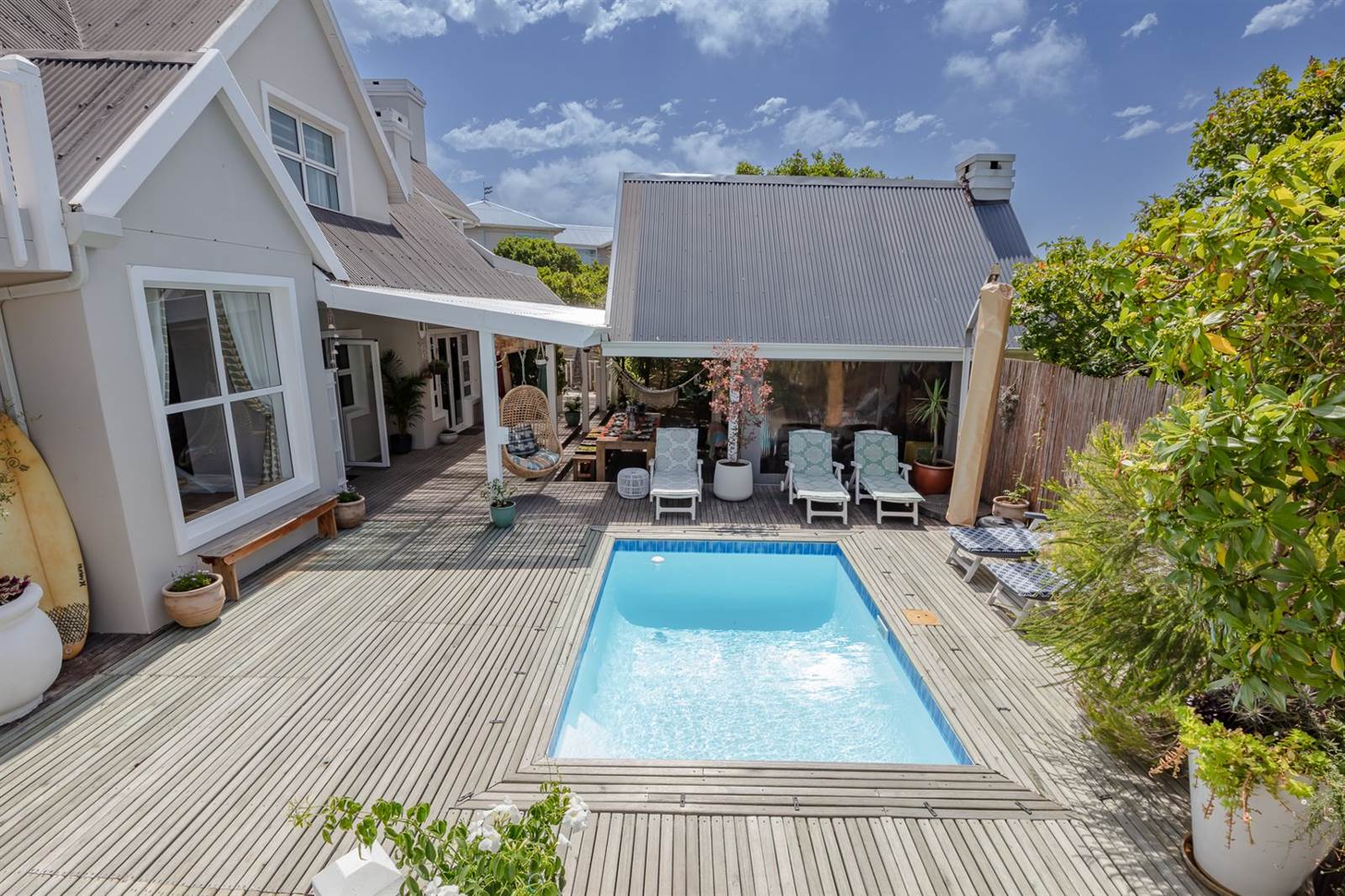 6 Bed House in Robberg photo number 1