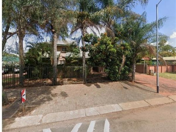 3 Bedroom House 3 Bedroom House