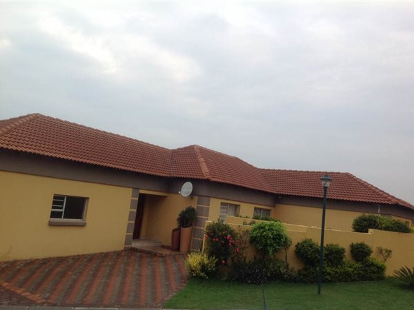 3 Bedroom House 3 Bedroom House