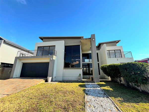 4 Bedroom House 4 Bedroom House