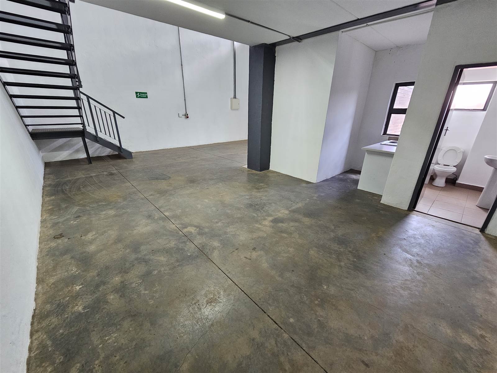126  m² Industrial space in Dalpark photo number 7