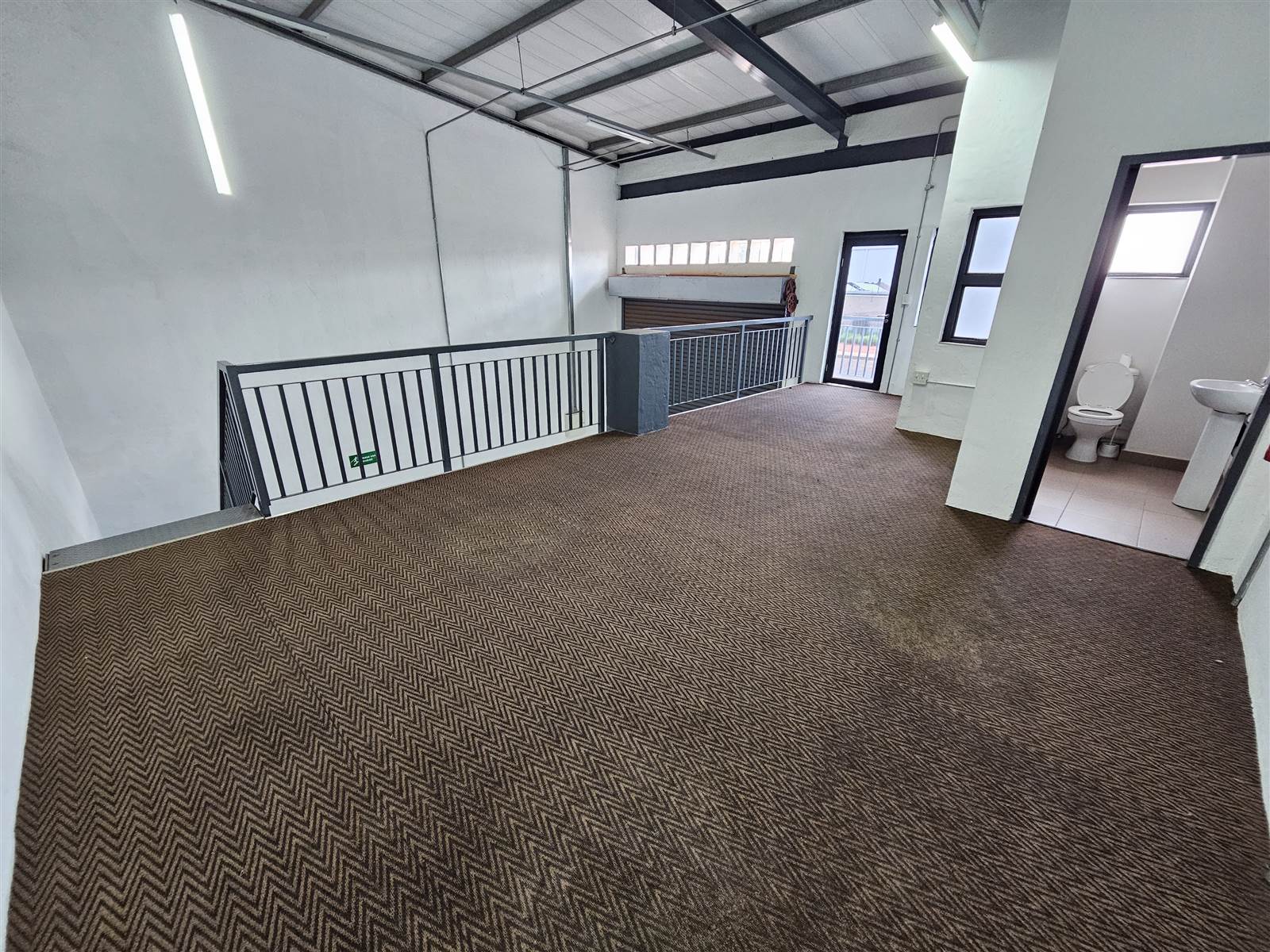 126  m² Industrial space in Dalpark photo number 12