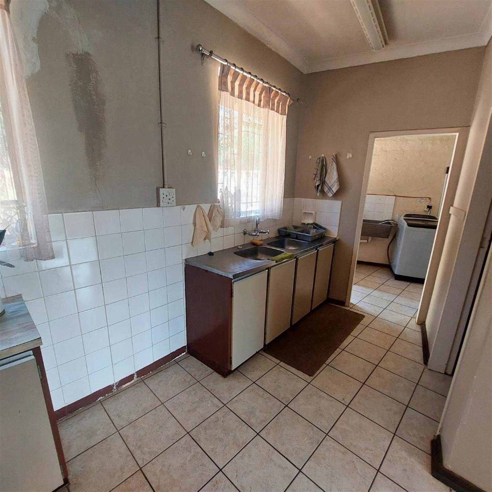 5 Bed House in Stilfontein photo number 13