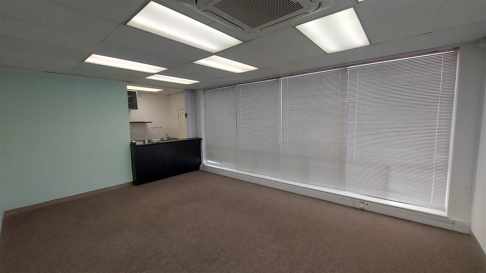 293  m² Commercial space in Newton Park photo number 17