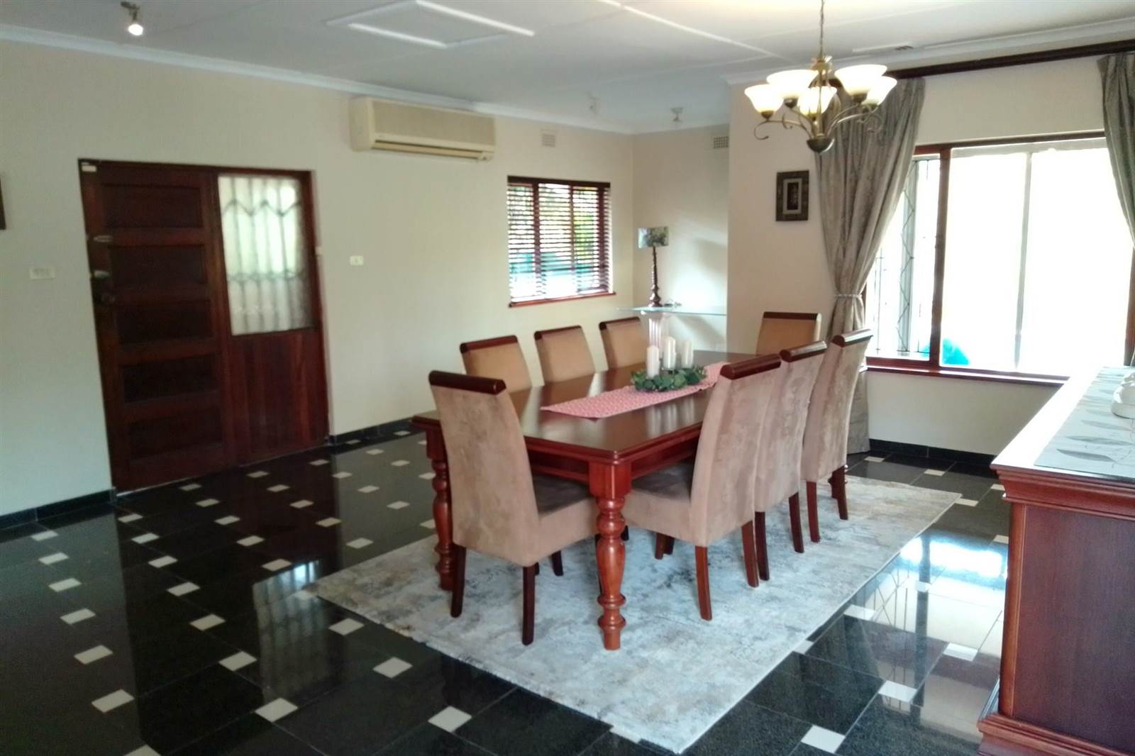 4 Bed House in Durban North photo number 13