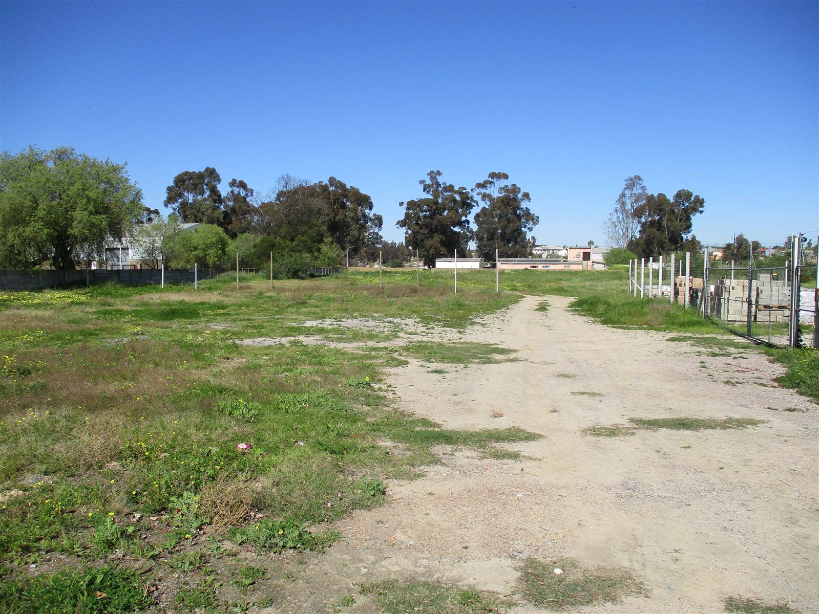 2855 m² Land available in Porterville photo number 2