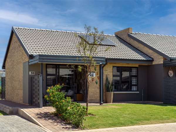 2 Bedroom House