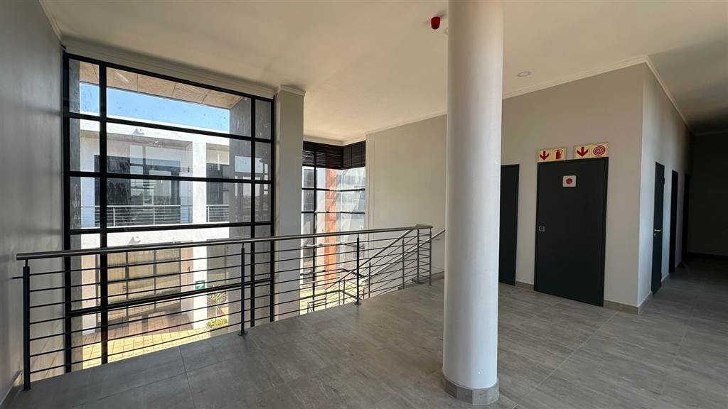 121  m² Commercial space in Highveld photo number 2