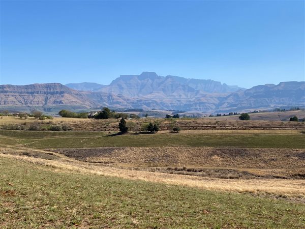 1108 m² Land available in Cathkin Estate