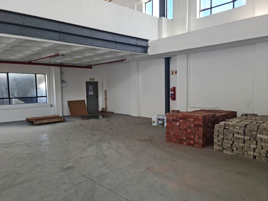 214  m² Industrial space in Kuilsriver photo number 11