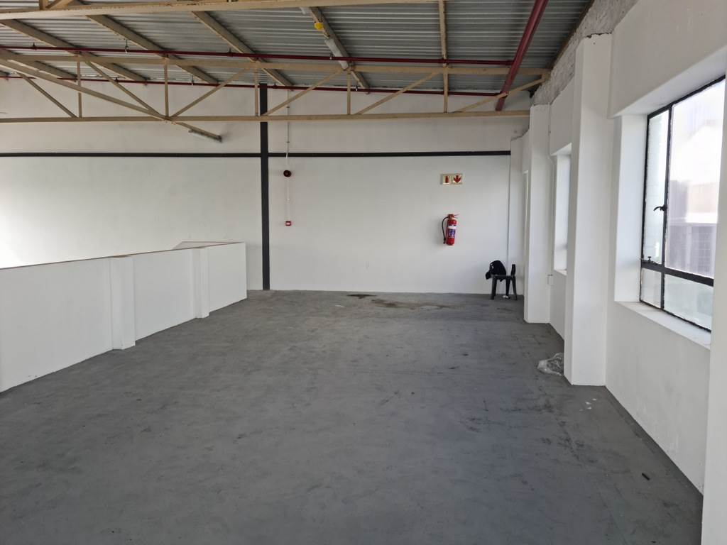 214  m² Industrial space in Kuilsriver photo number 17