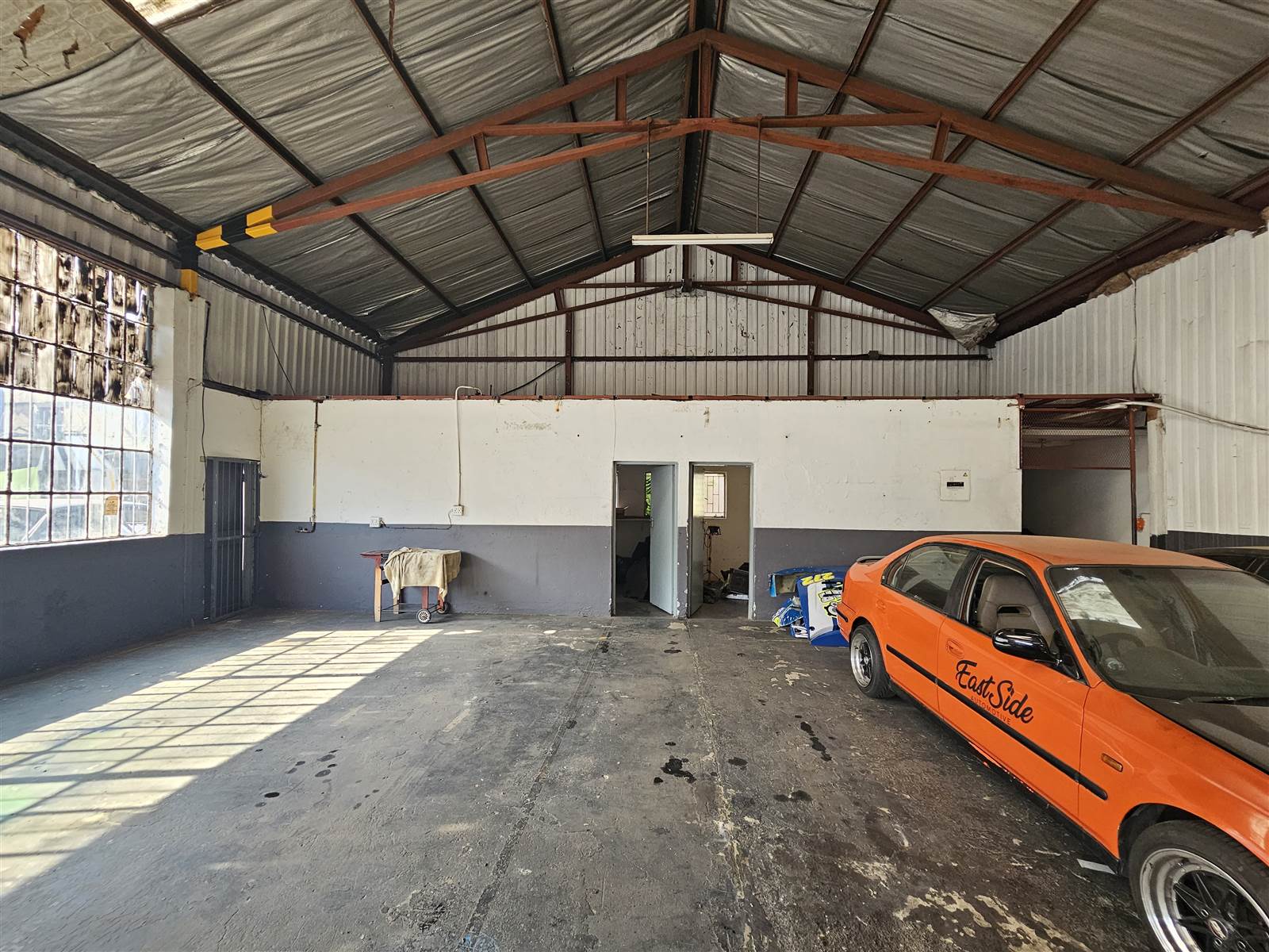 390  m² Industrial space in Anderbolt photo number 15