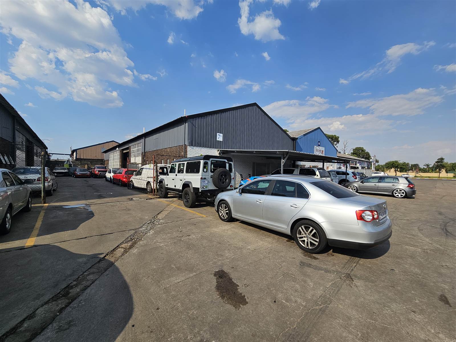 390  m² Industrial space in Anderbolt photo number 2