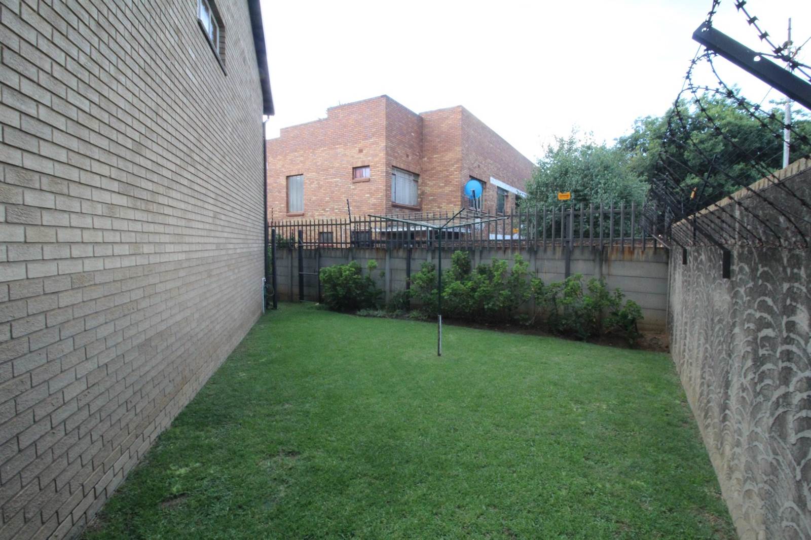 3 Bed Apartment in Benoni Central photo number 20