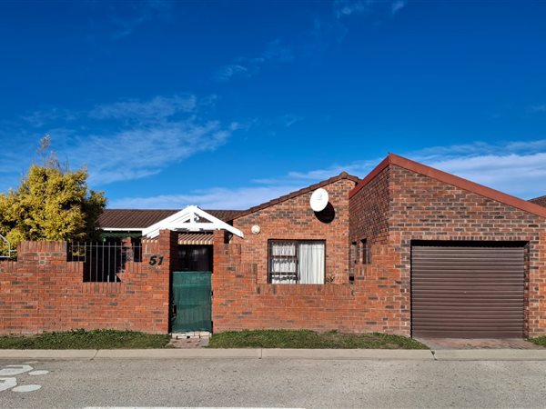 2 Bedroom House 2 Bedroom House