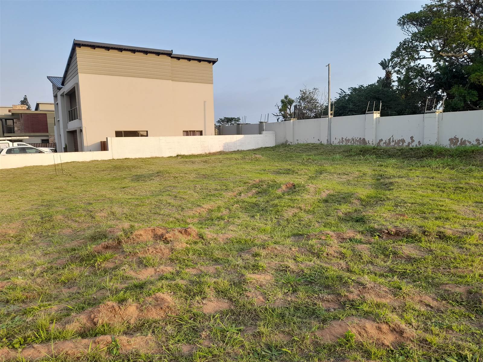 618 m² Land available in Desainagar photo number 2