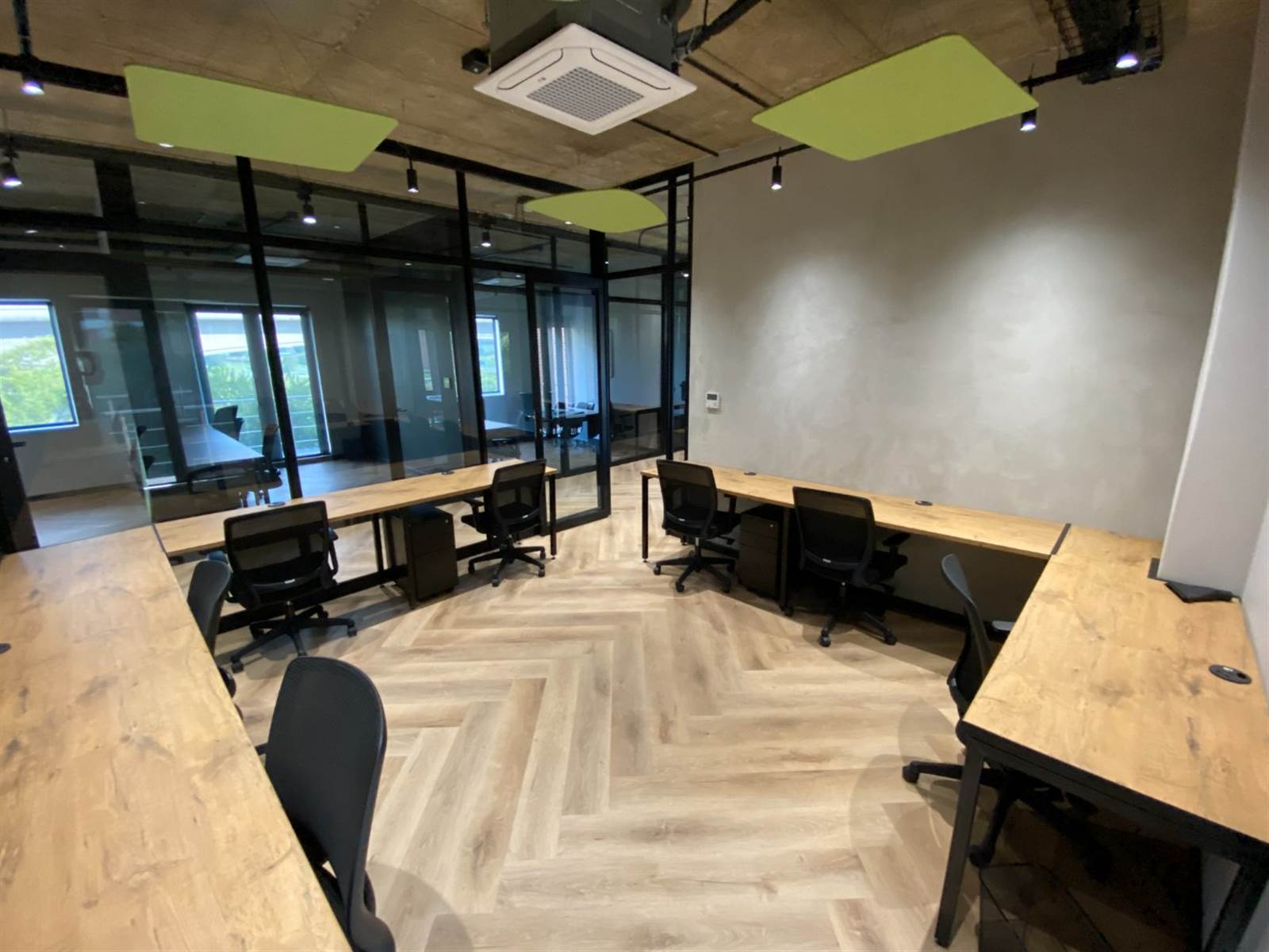 30  m² Office Space in Zwartkop photo number 7