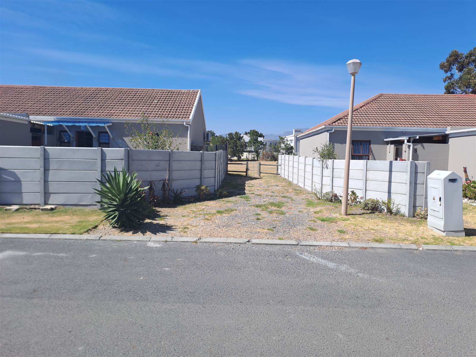 216 m² Land available in Fairview Golf Estate photo number 4