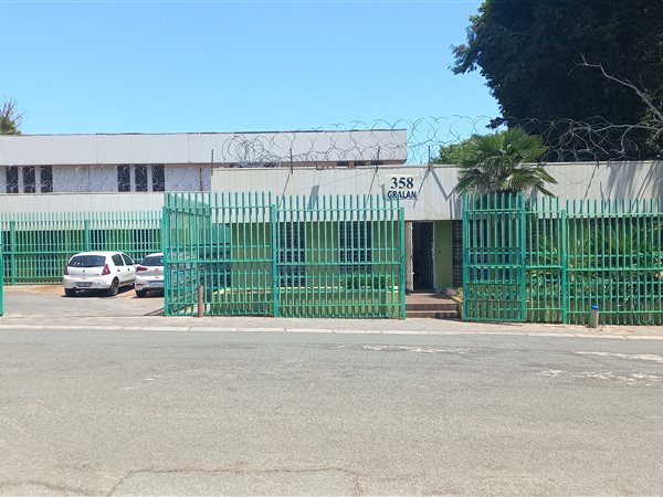 700  m² Commercial space in Jeppestown