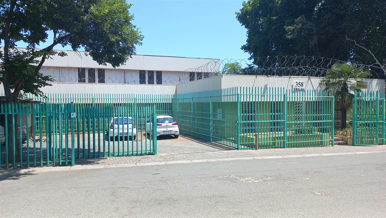700  m² Commercial space in Jeppestown photo number 20