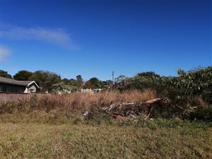750 m² Land available in Cato Ridge