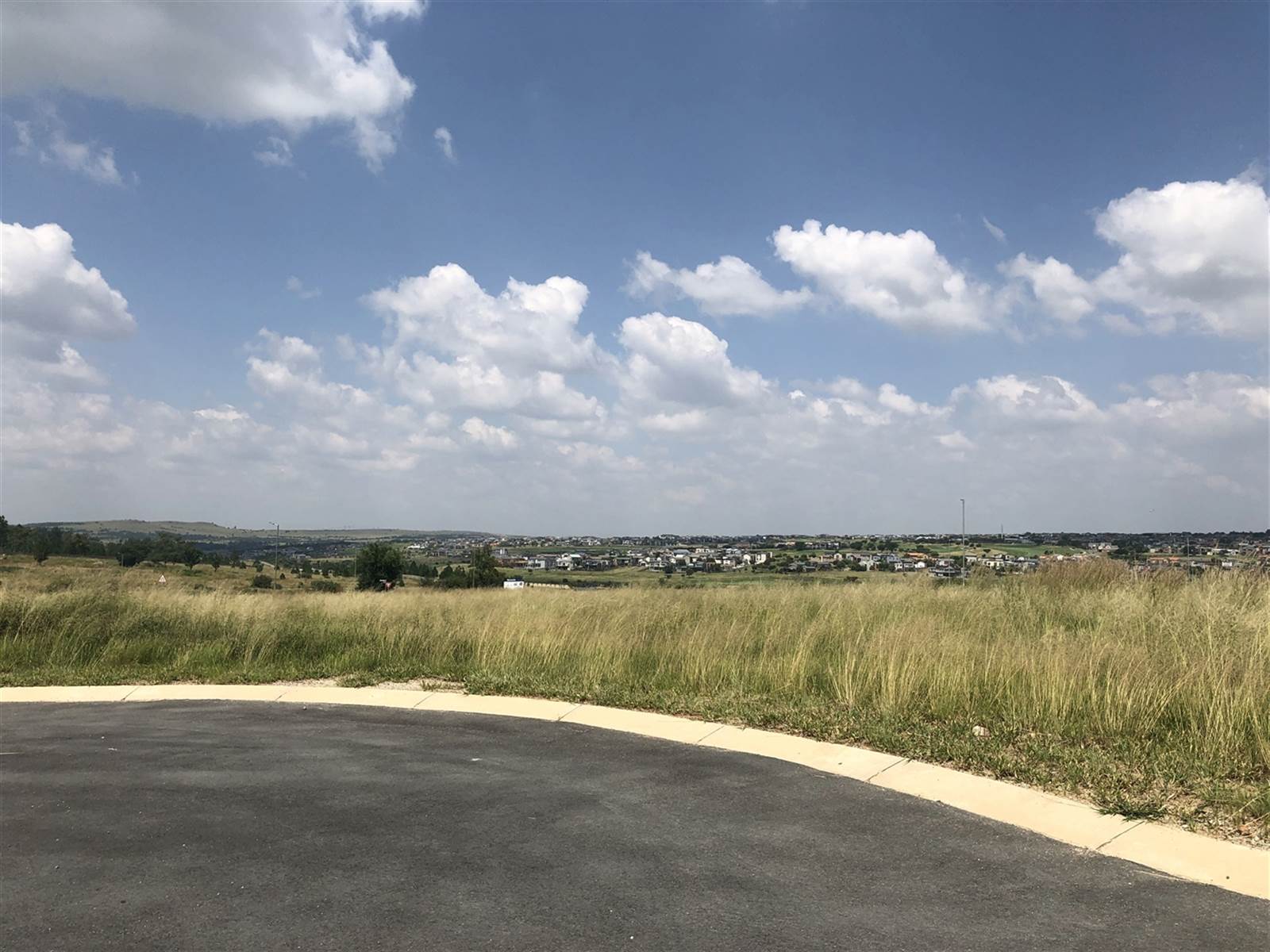 350 m² Land available in Raslouw photo number 3