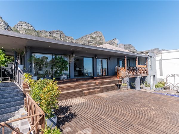 12 Bed House in Camps Bay
