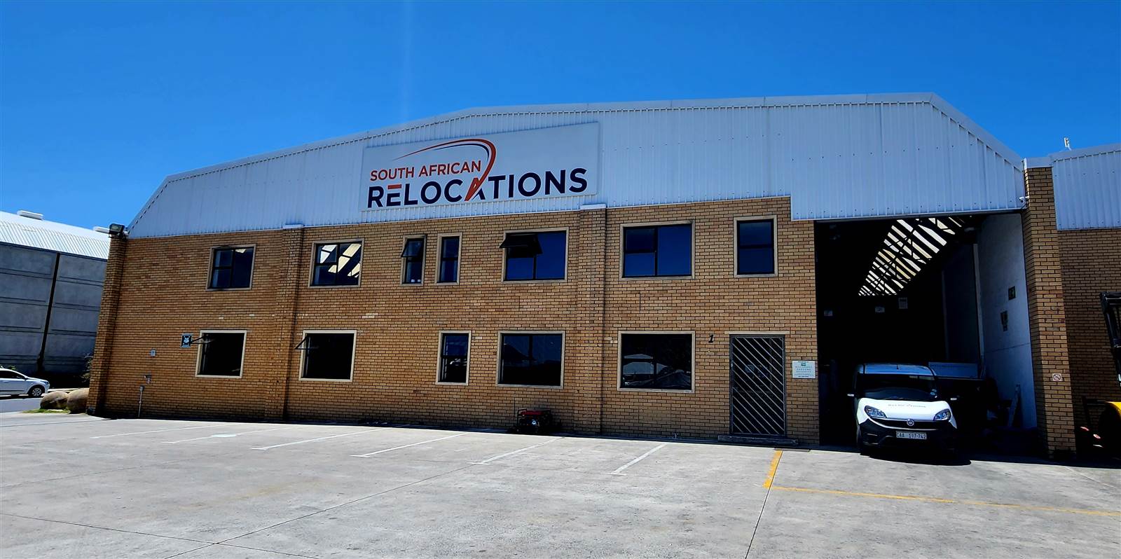 1040  m² Industrial space in Killarney Gardens photo number 1