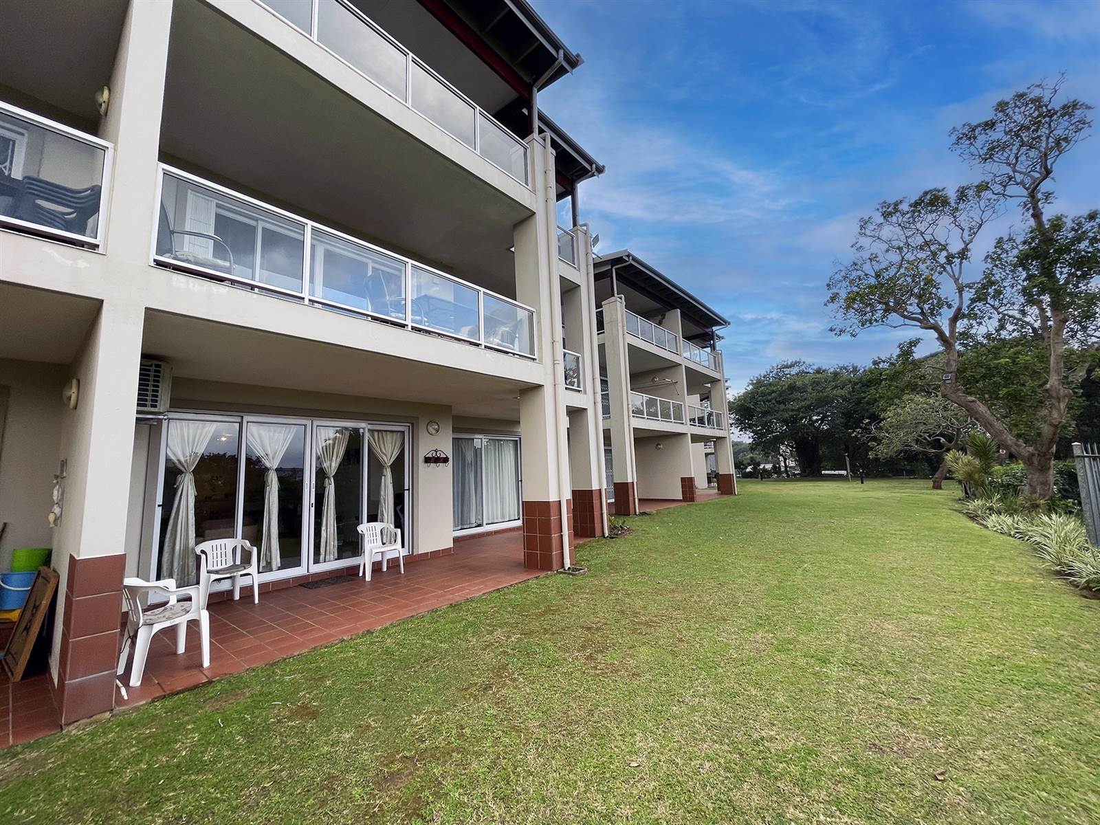 3 Bed Apartment in Shelly Beach photo number 28