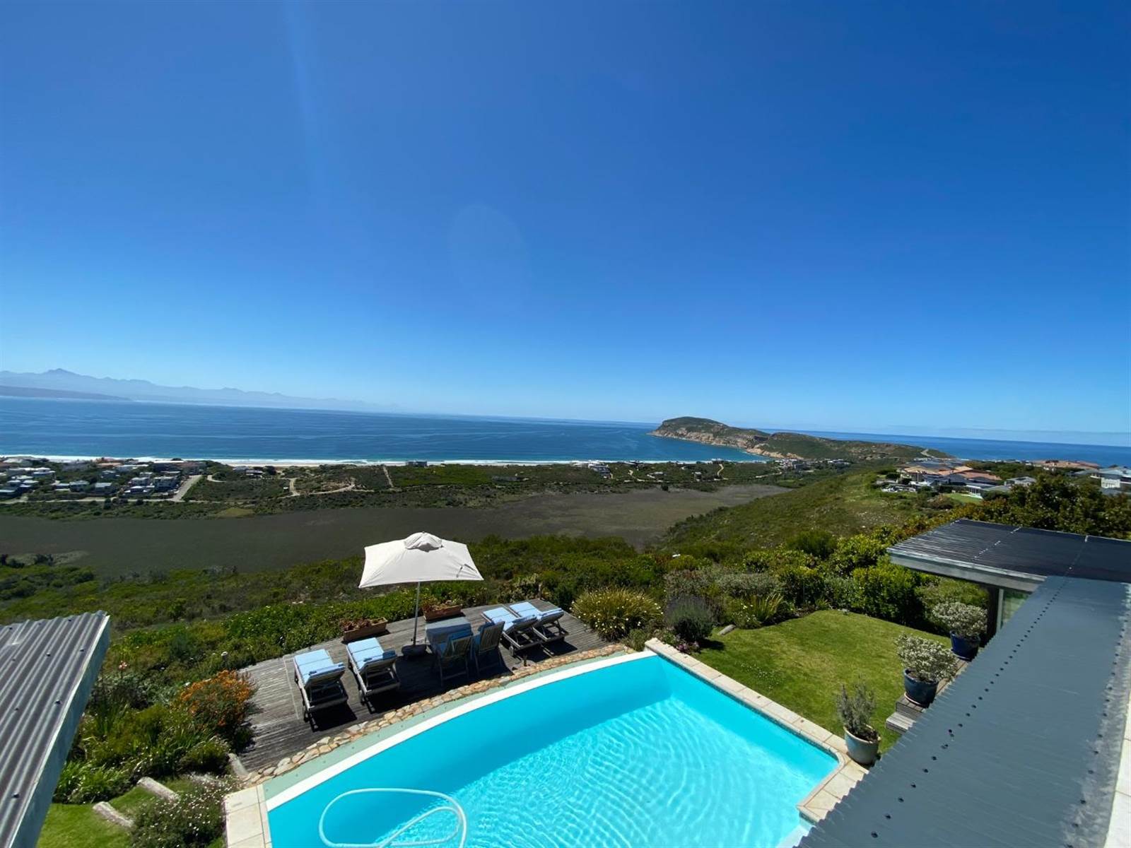 5 Bed House in Whale Rock photo number 17