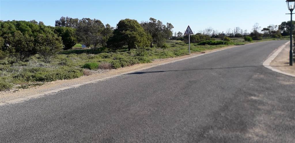 402 m² Land available in Shelley Point photo number 2
