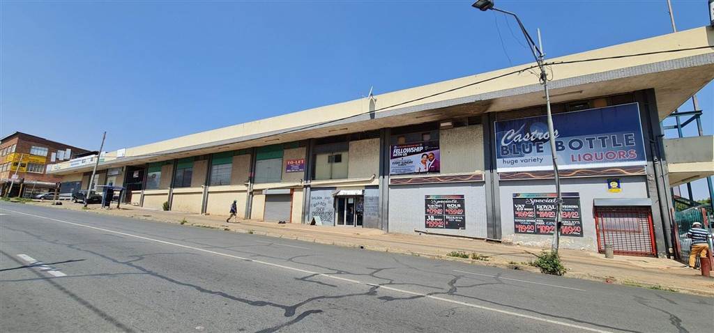 4600  m² Commercial space in Turffontein photo number 3