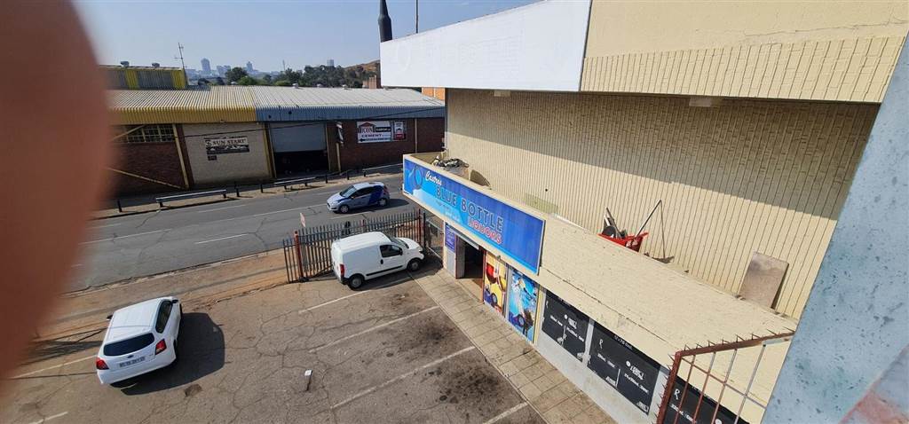 4600  m² Commercial space in Turffontein photo number 20