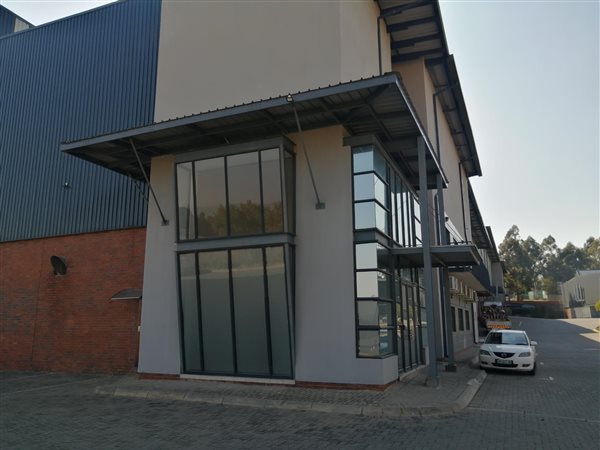 1 276  m² Industrial space