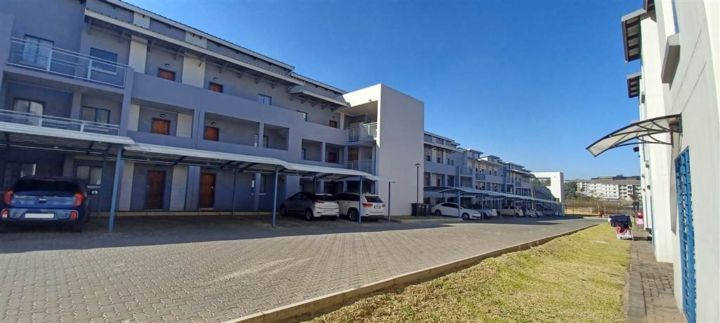2 Bed Apartment in Noordwyk photo number 14