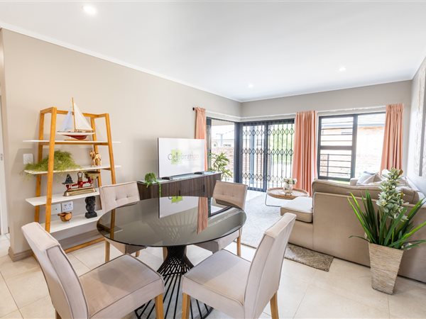 2 Bedroom House 2 Bedroom House