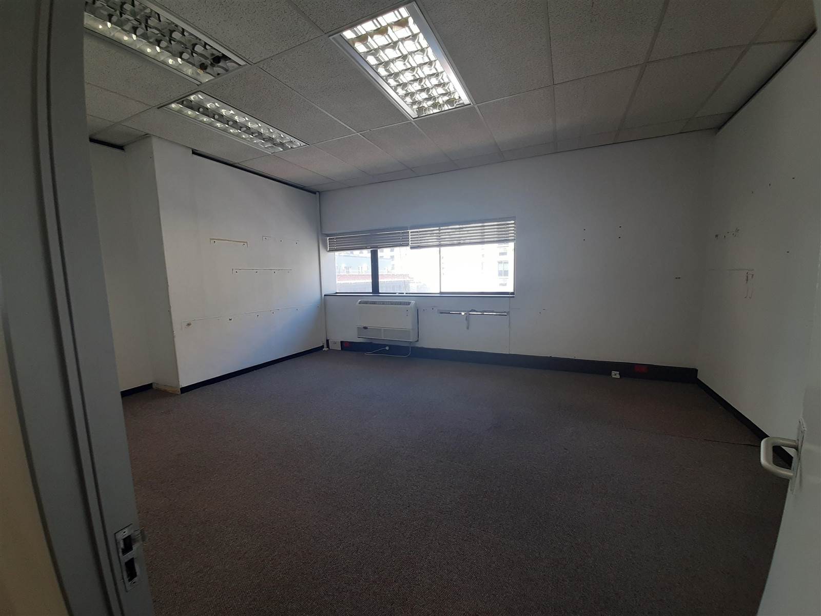 1515  m² Commercial space in Cape Town City Centre photo number 12