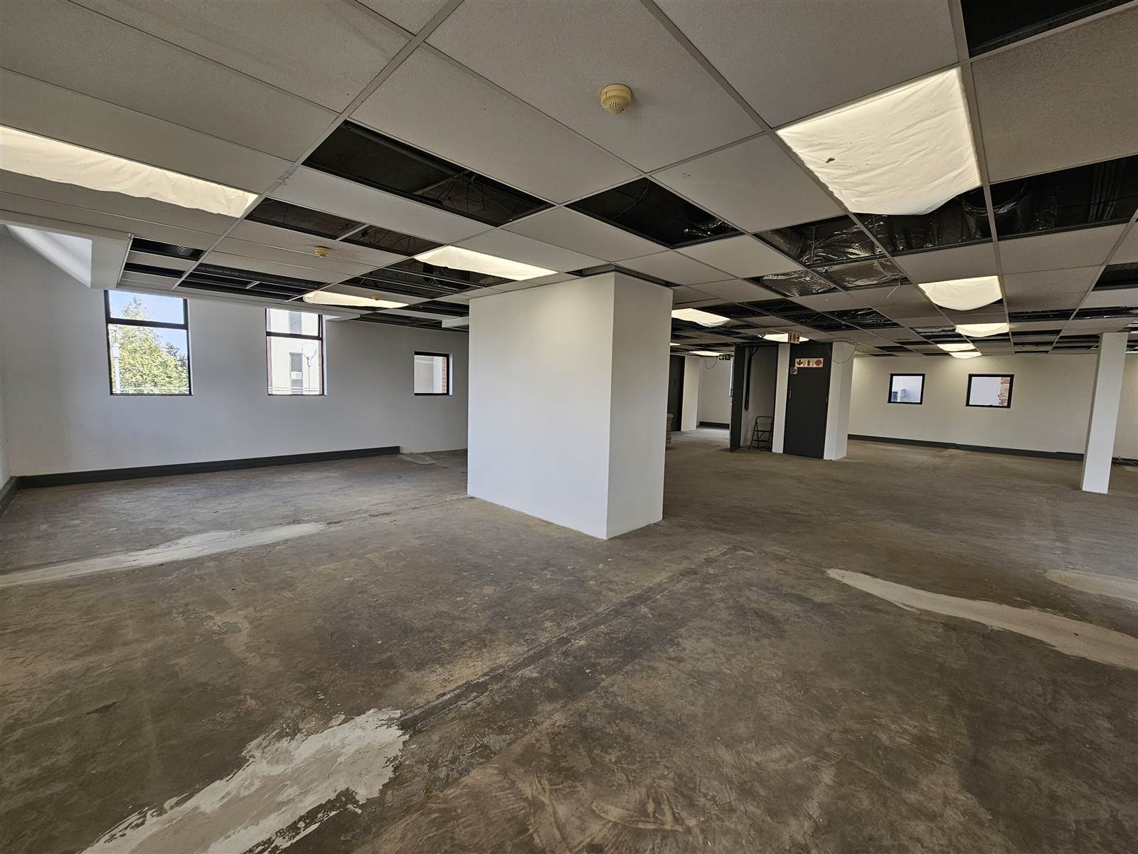 608  m² Commercial space in Centurion CBD photo number 14