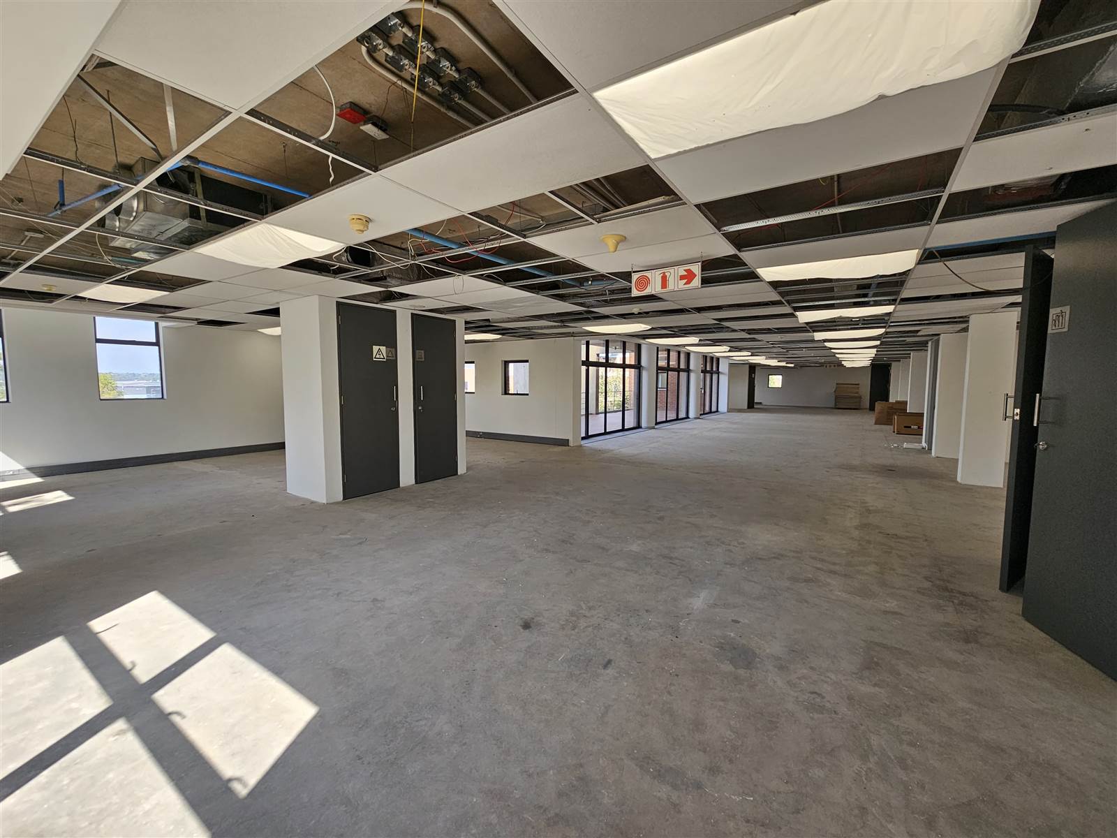 608  m² Commercial space in Centurion CBD photo number 11