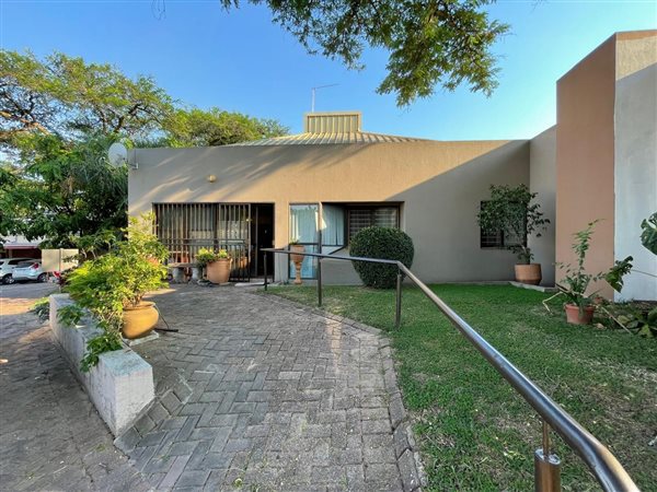 2 Bedroom House