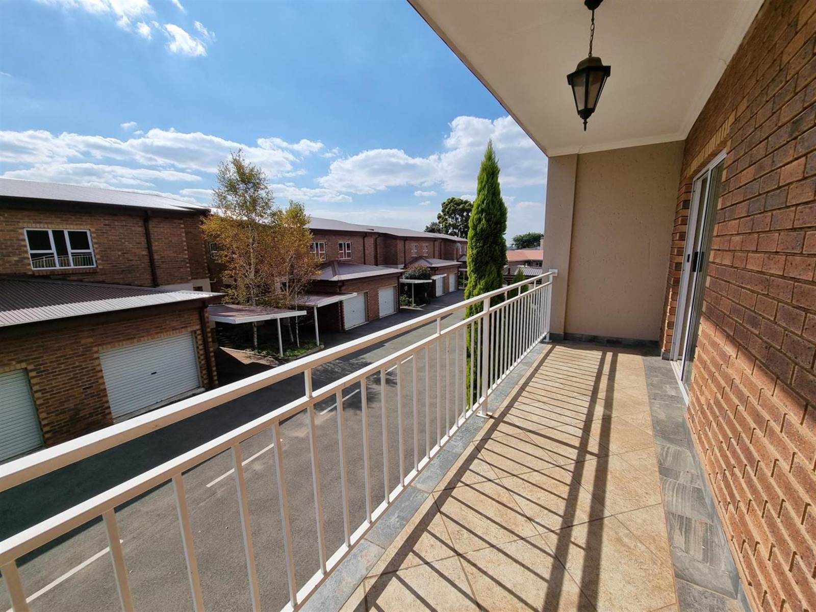 2 Bed Townhouse in Benoni North photo number 20