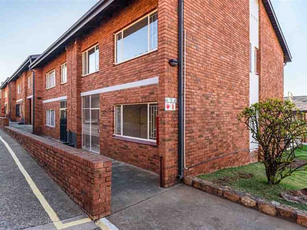 3 Bedroom Duplex 3 Bedroom Duplex