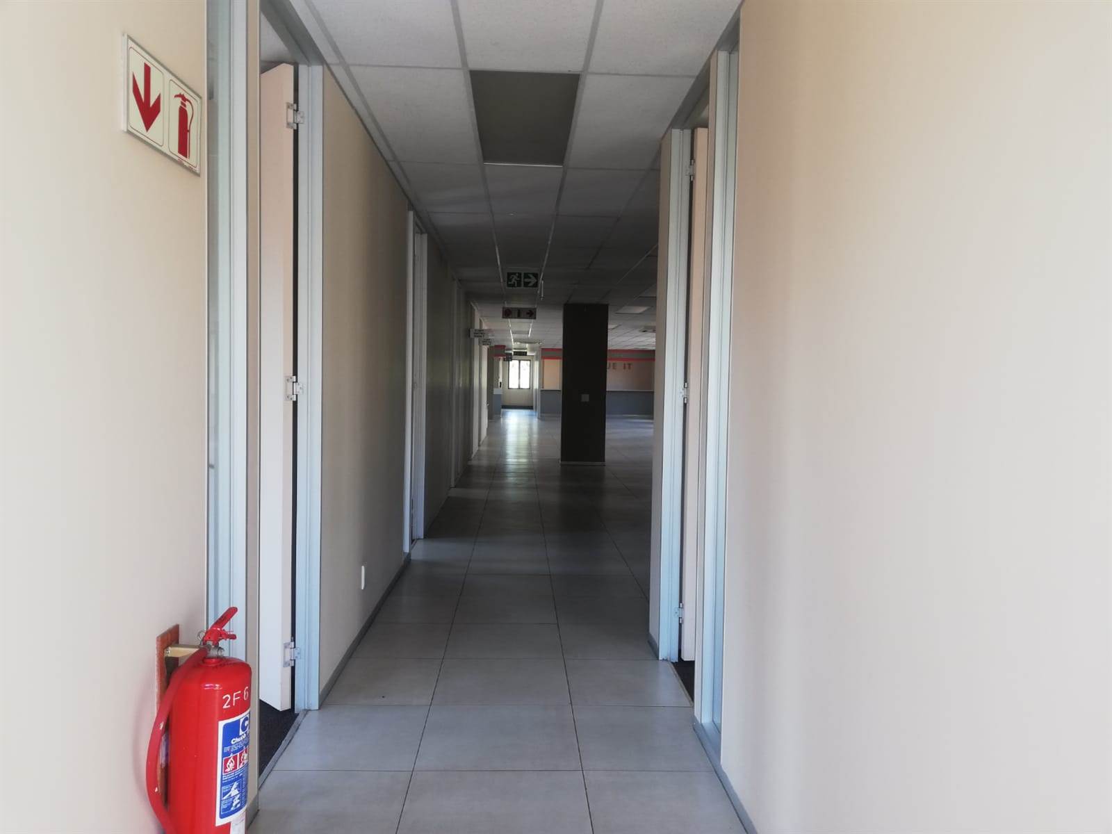 2222  m² Commercial space in Rivonia photo number 25