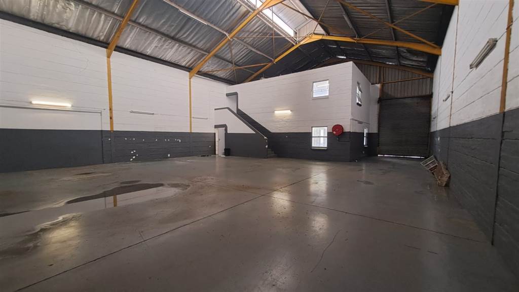 316  m² Industrial space in Silverton photo number 9