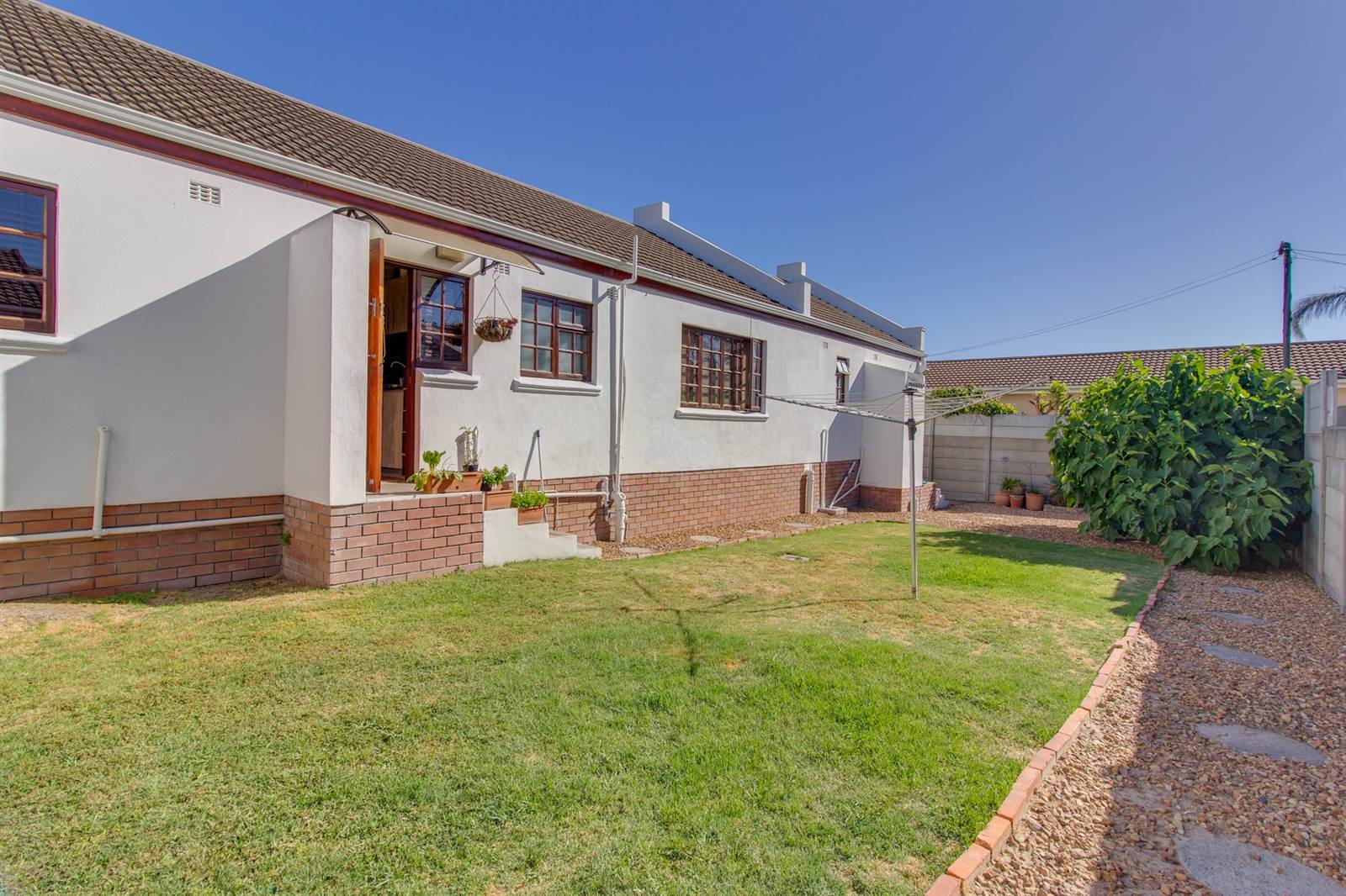 3 Bed House in Protea Heights photo number 22
