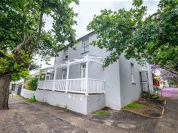 5 Bed House in Grahamstown Central
