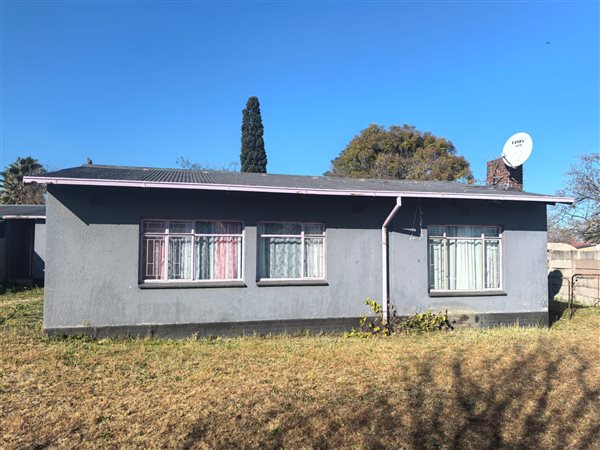 3 Bedroom House 3 Bedroom House