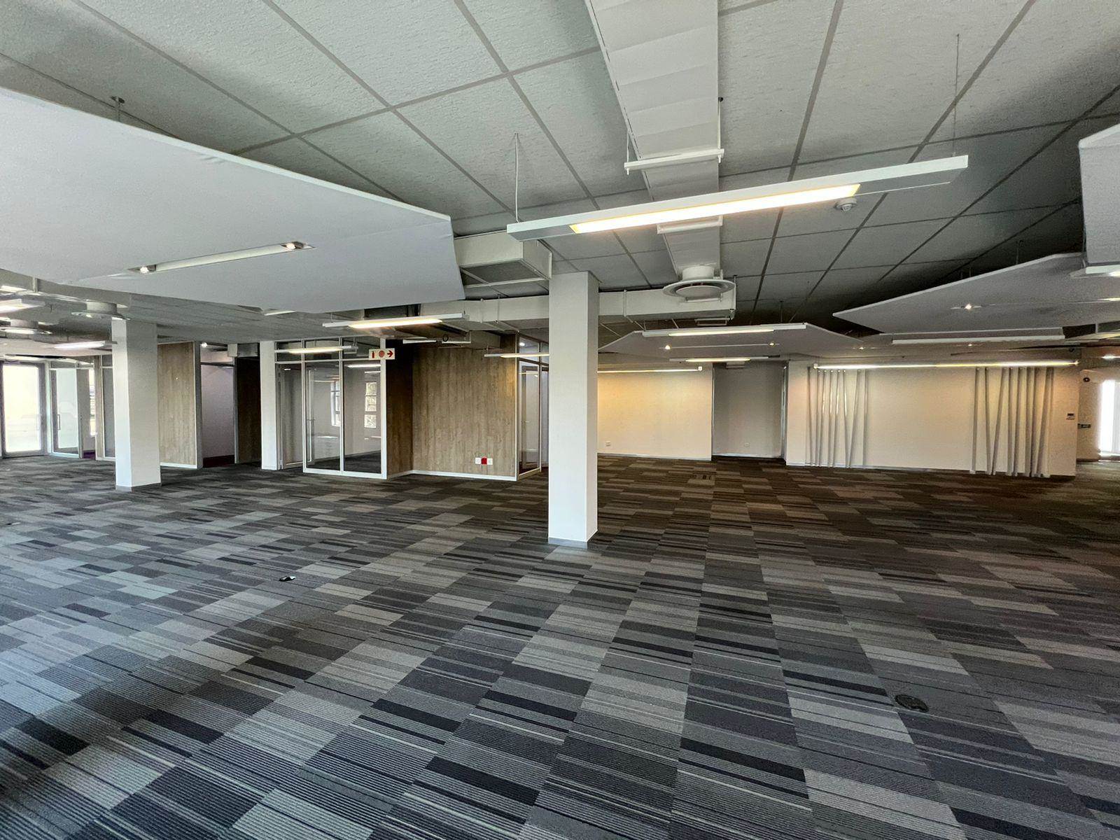 1228  m² Commercial space in Illovo photo number 30