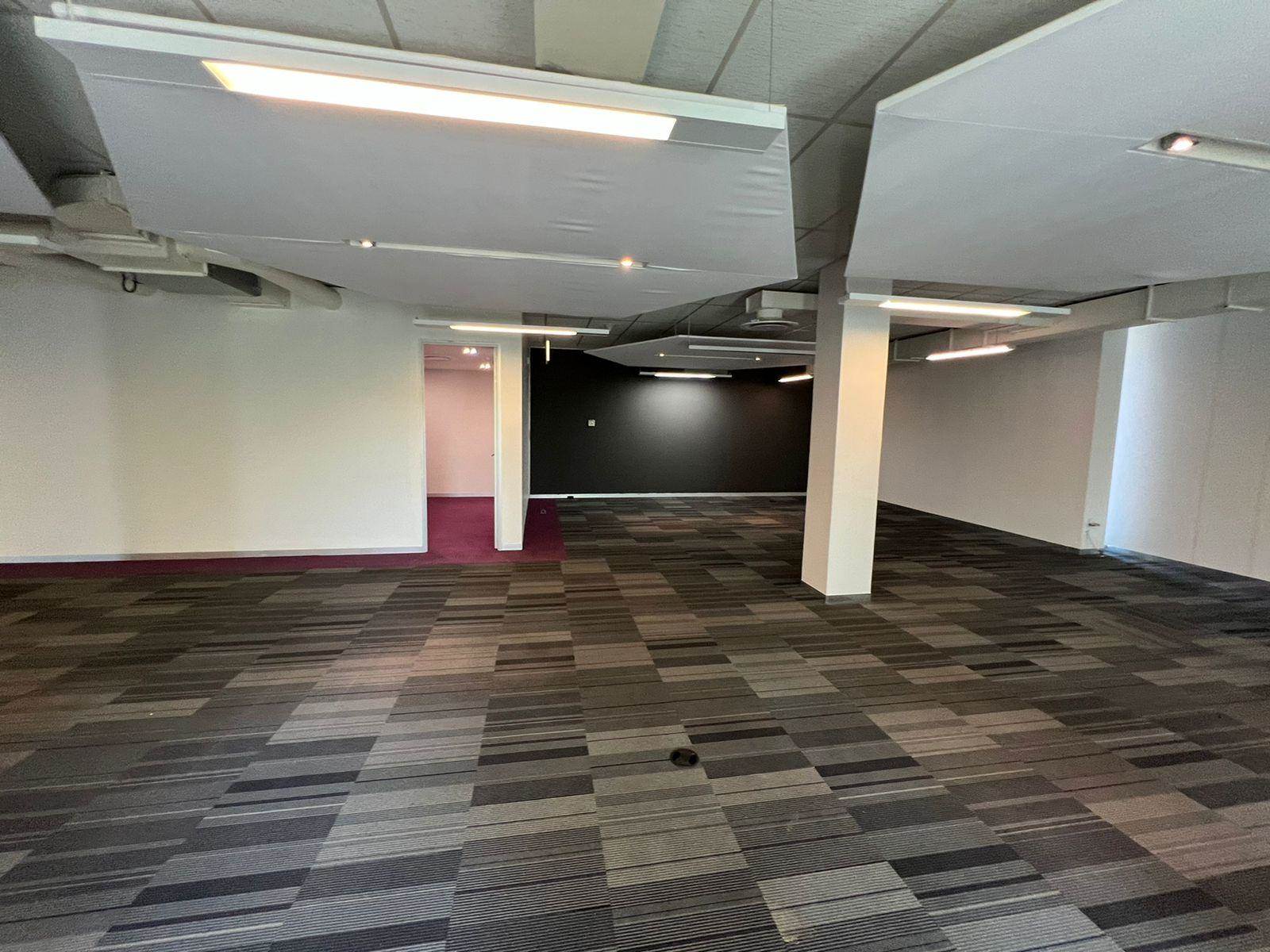 1228  m² Commercial space in Illovo photo number 24